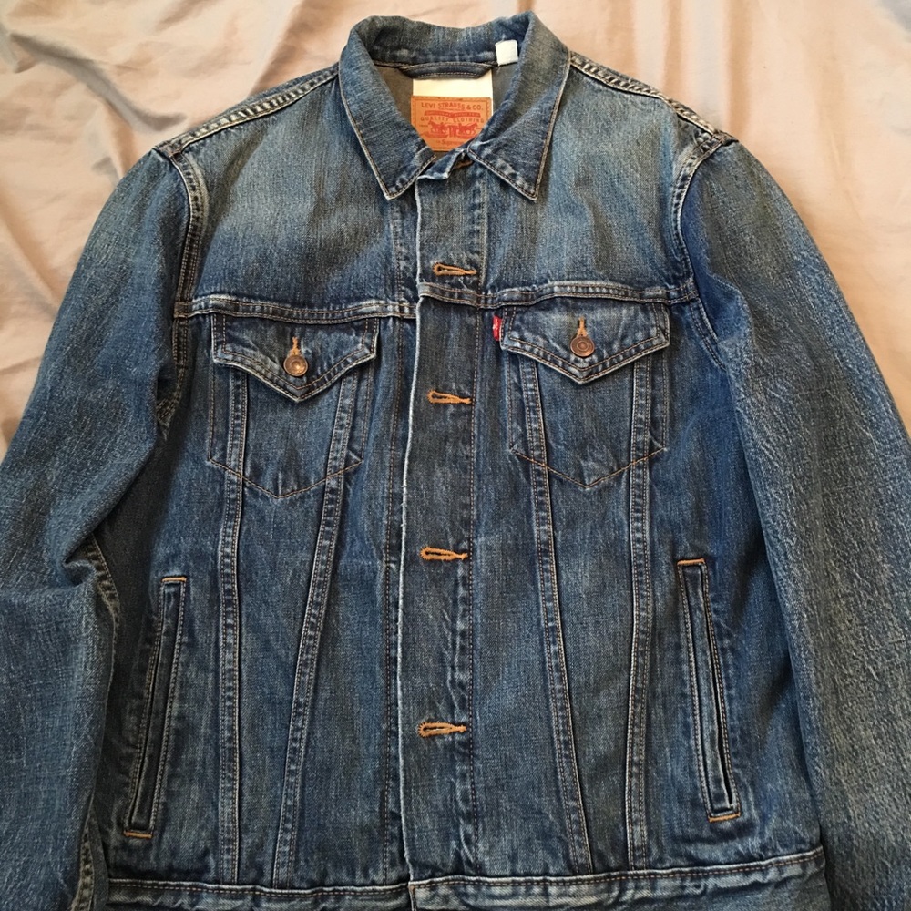 Supreme x Levi F/W 14 Sz.M